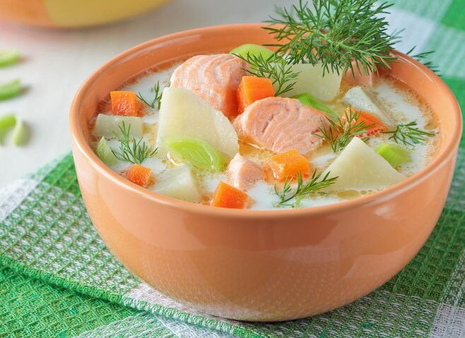 Norwegian salmon soup for those losing weight on the Dukan diet in the Rotation or Fixation phase